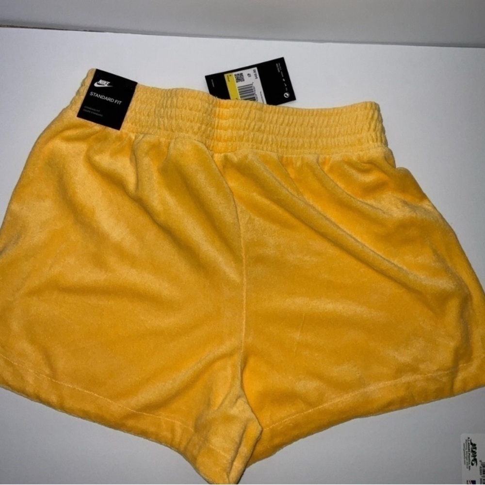 Nike women's retro terry cloth 2 piece set